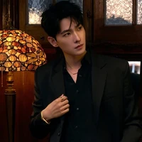 Hứa Hoàng Quốc Việt (bố na9)