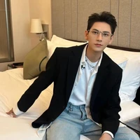 Issac (anh Xái)