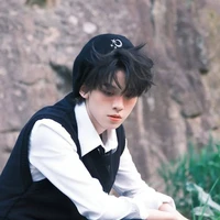 JiHang🧡🩵(tác giả)