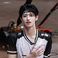 chu chí hâm ( anh)