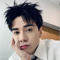 Lê quang hùng