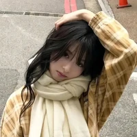 Jung Ahyeon - cô