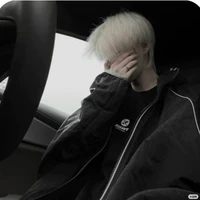 HOẮC GIA BẢO
