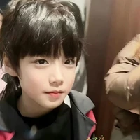 ZhuYingChen [ Ánh Thần ]