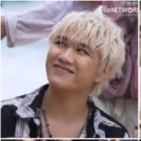 Eyiiu ( tác giả cute đẹp gái)