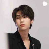 Dunk Natachai Boonprasert_y