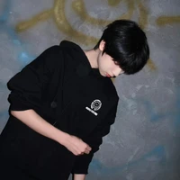 Nhiếp Vĩ Thần_anh