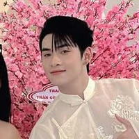 Hùng Hùynh