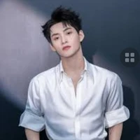 Hoàng Hùng🐻
