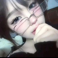 em gái hùng 