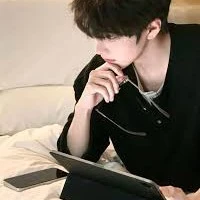 Hoàng Thái Gia Bảo_na9