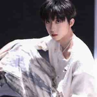 Dương Bác Văn_hắn