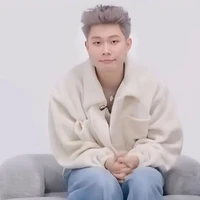 dương đeo míc
