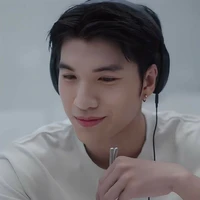 Trần Minh Hiếu/HIEUTHUHAI/anh