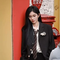 Vương Dịch_nàng