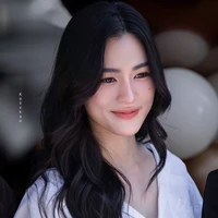 Lingling Kwong