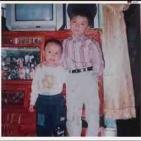 Nhỏ này là T/g