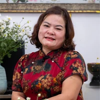 LÊ THỊ NGHĨA ( Mẹ Rhy )
