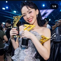 Nguyễn Khoa Tóc Tiên