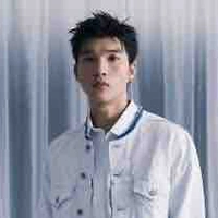 Trần Minh Hiếu ( híu thứ he ) 