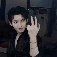 Hoàng Hùng ( Gem )