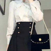 nhân viên ( Kim Min Hae )