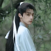 Phong Trưởng Lão - Vân Vi Phong