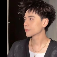 quang hùng