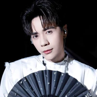 Quang Hùng ( chx xuyên)