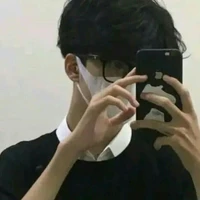 nhỏ tg mê trai:3