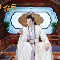 hoàng thượng - ngoại tổ phụ