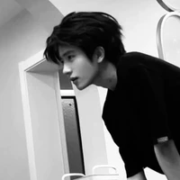 TRẦN GIA HUY