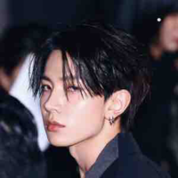 Lee Heeseung/Evan