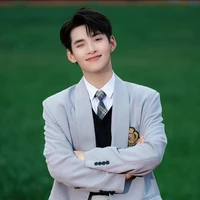 Huỳnh Hoàng Hùng ( hùng huỳnh)