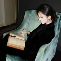 Mạc Lục Trinh_me na9