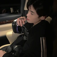 Lưu Giai Lương -Sữa ( em )