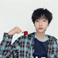Nhiếp Vĩ Thần