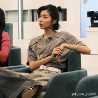 Đồng Ánh Quỳnh(cô)