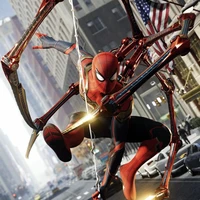 Dương Domic-Người nhện đỏ