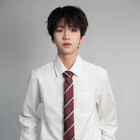 Nhiếp Vĩ Thần