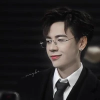 QUANG HÙNG