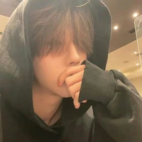 Ngô Hoàng Sư Tử - @ngootuw_.leo