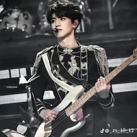 Chu Chí Hâm - hắn