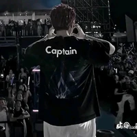 ⁸Hoàng Đức Duy ( Captain Boy )