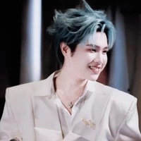 Hoàng Đức Duy ( Captain Boy)