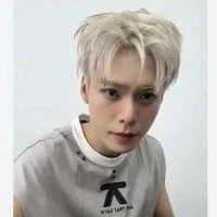 nguyễn hoàng bách