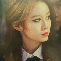 Kim Jiyeon - chị