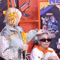 Tác giả này xàm