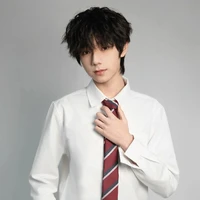 Vương Lỗ Kiệt anh