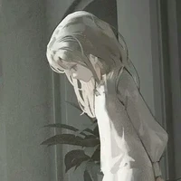 cj <Anne >